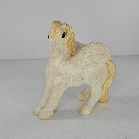 Vintage Stone Critters Pegasus Wings Blue Eyes Winged Horse - Picture 2 of 9